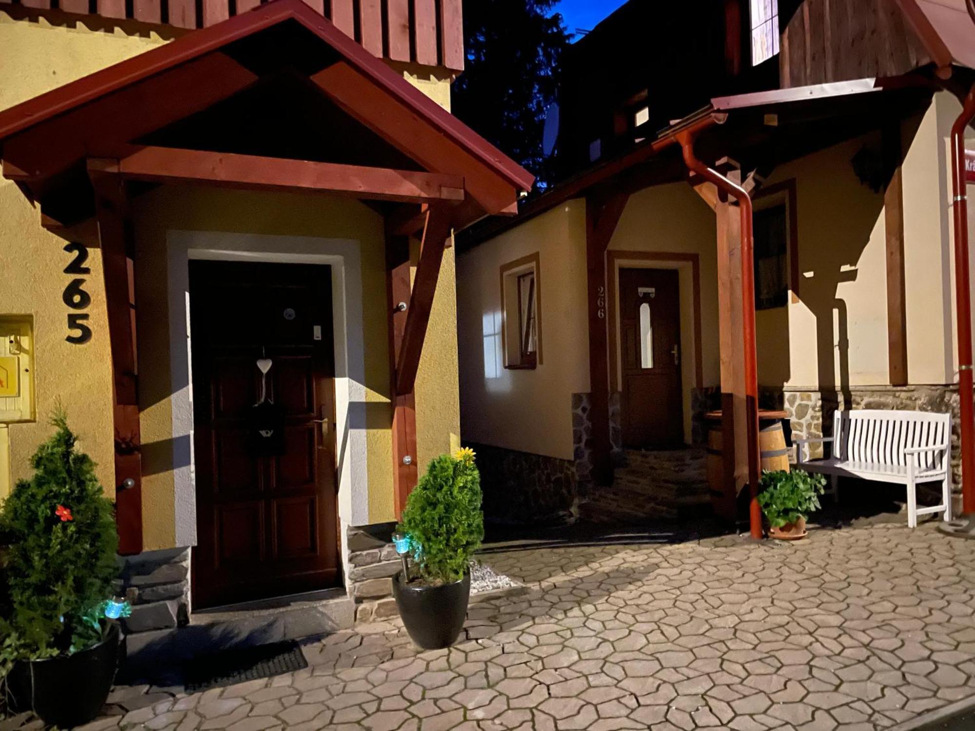 Penzion Pohadka Zelezna Ruda Exterior photo