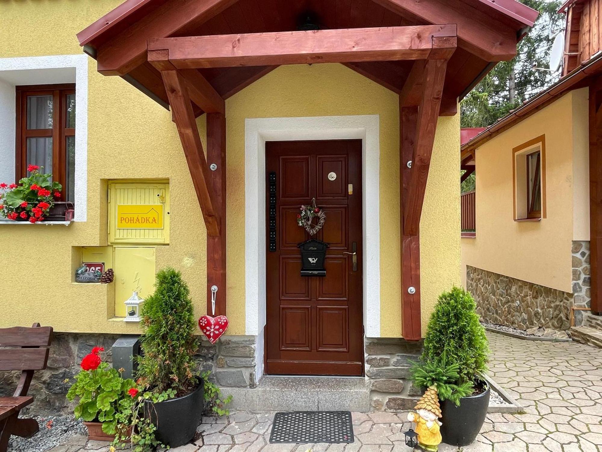 Penzion Pohadka Zelezna Ruda Exterior photo